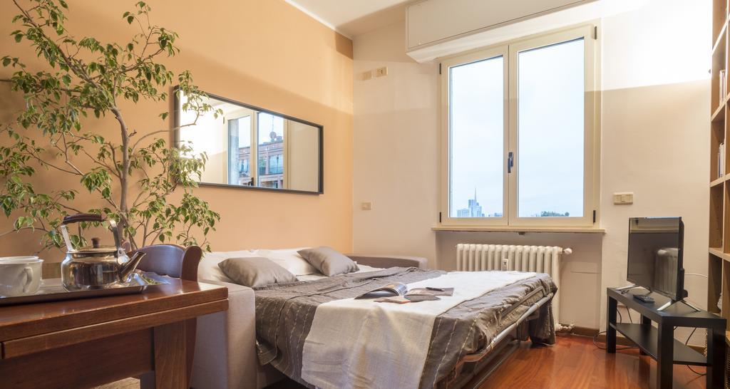 Joivy Warm Family Flat For 6 With Terrace In Milan Leilighet Eksteriør bilde