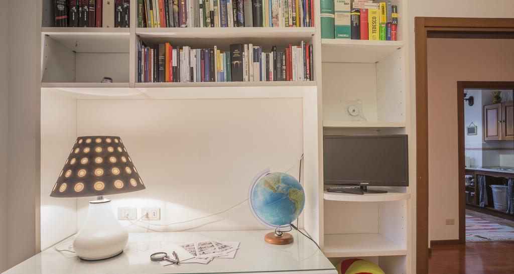 Joivy Warm Family Flat For 6 With Terrace In Milan Leilighet Eksteriør bilde